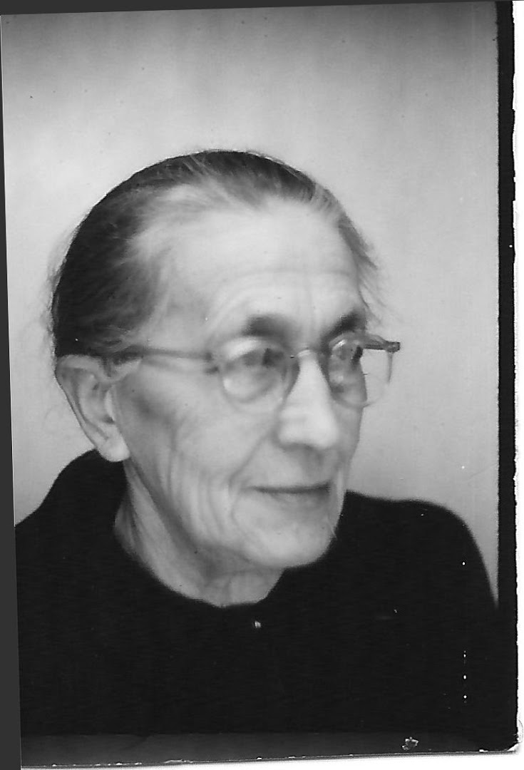 Noémie AUNE dans les années 1947