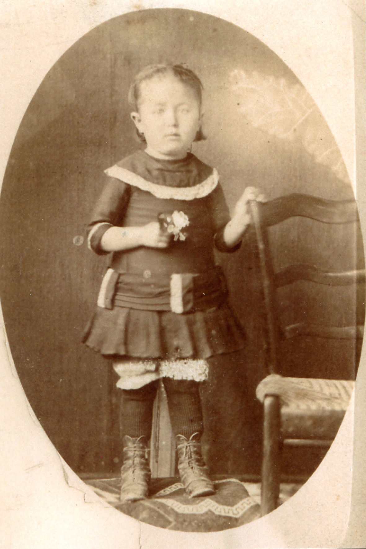 Noémie AUNE (5-6 ans)