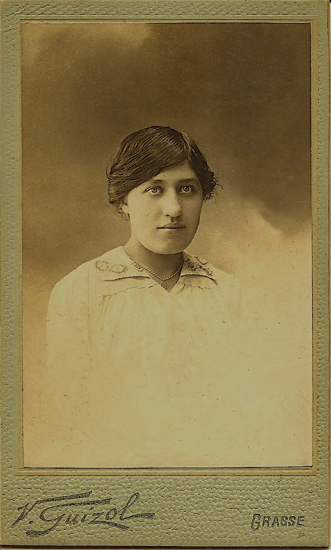 Blanche AUNE