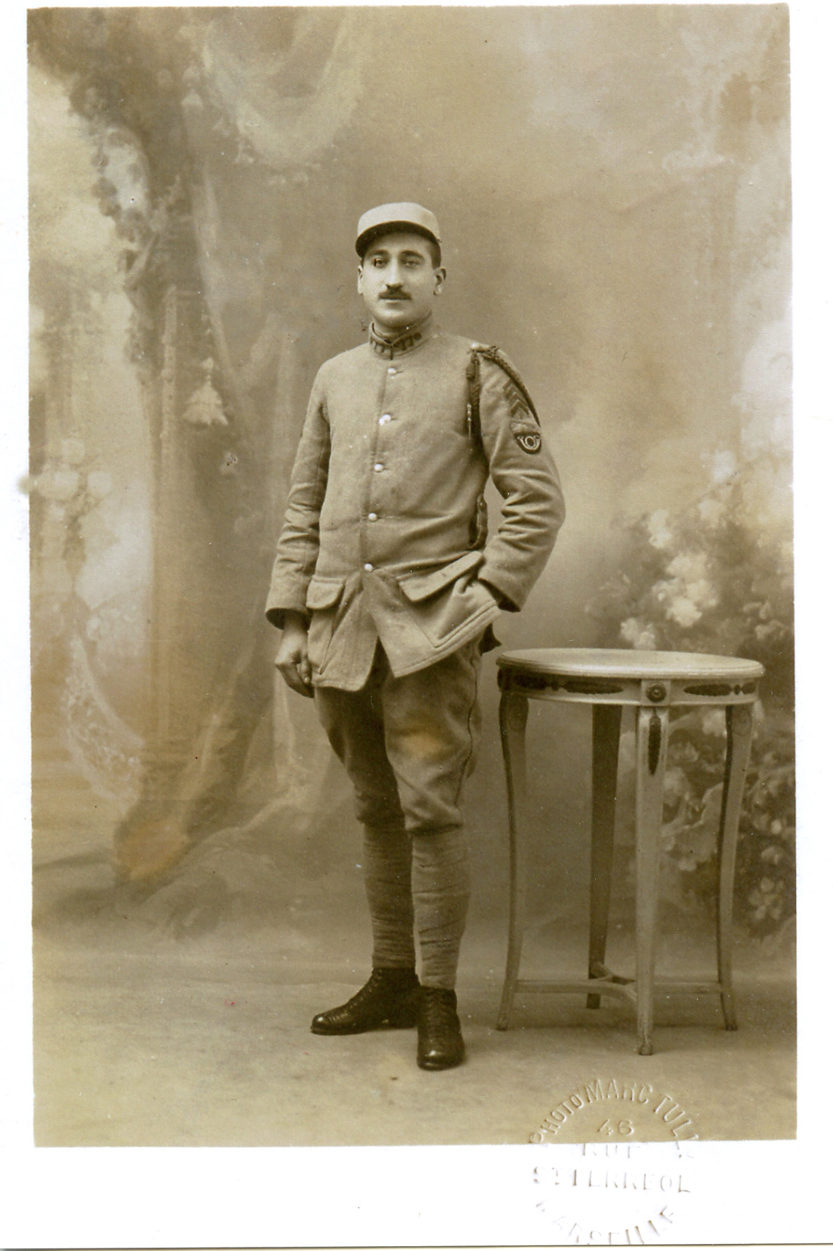 Joseph AUNE en tenue militaire