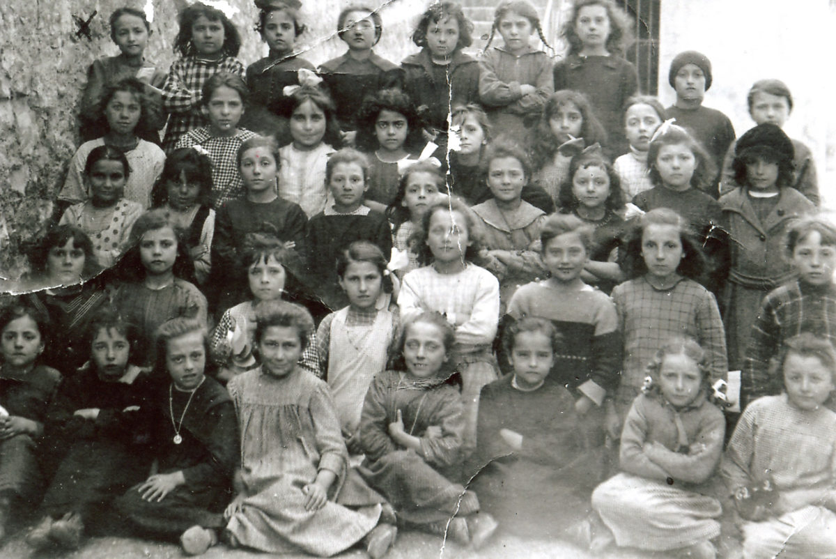 Photo de classe de Marie FERMIER