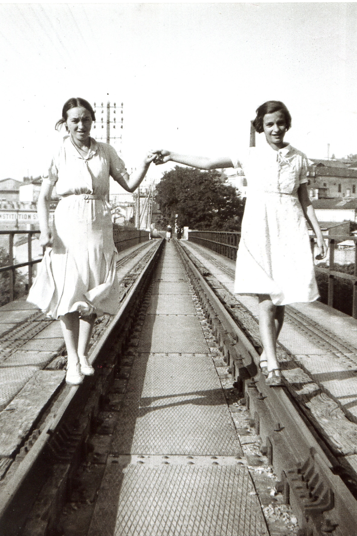 Jeanne et Marcelle FERMIER