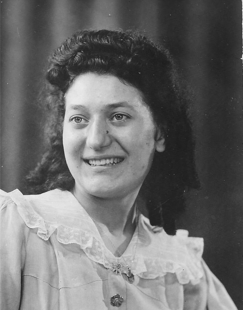 Lucienne AUNE