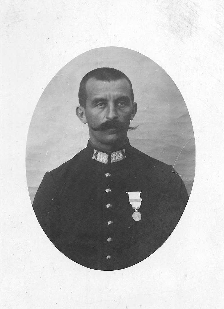 Valentin FERMIER en costume militaire au Maroc