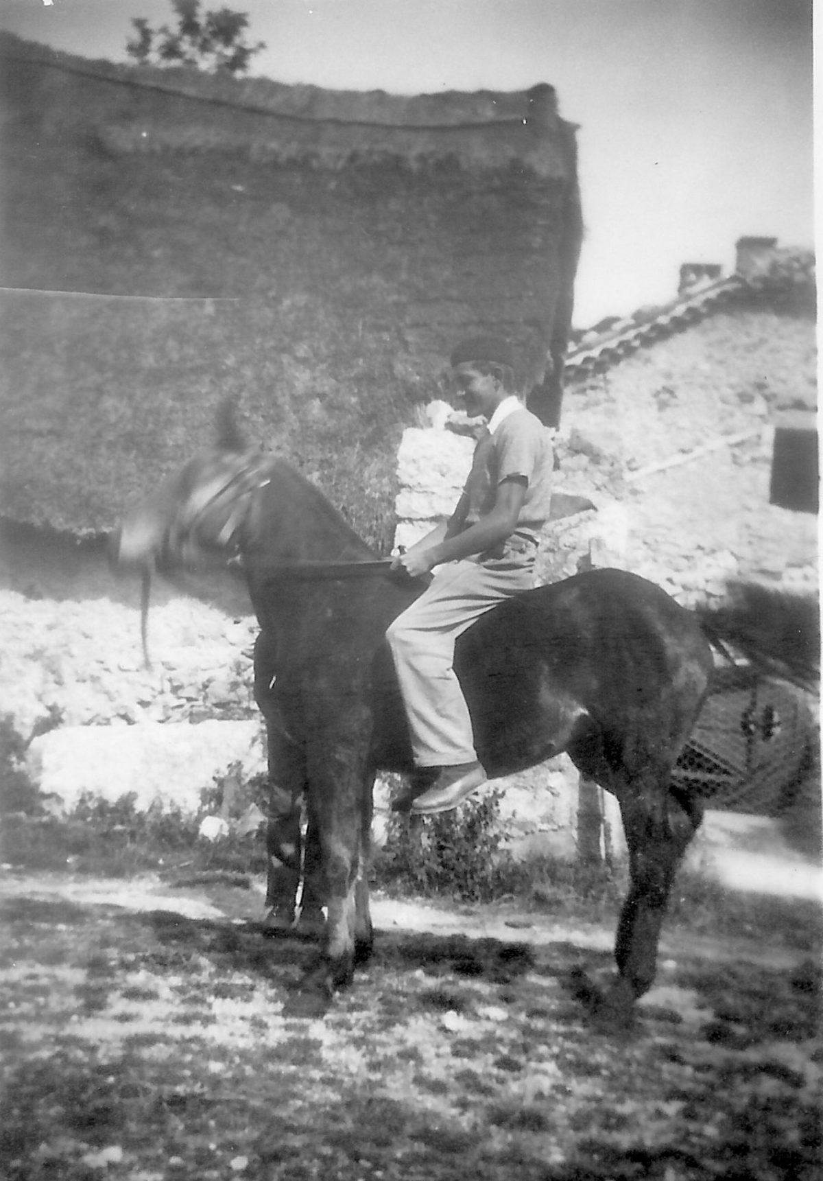 Lucien BRET à cheval