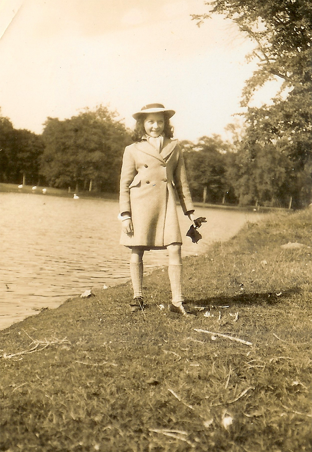 Paulette TERRASSE au bois de Boulogne
