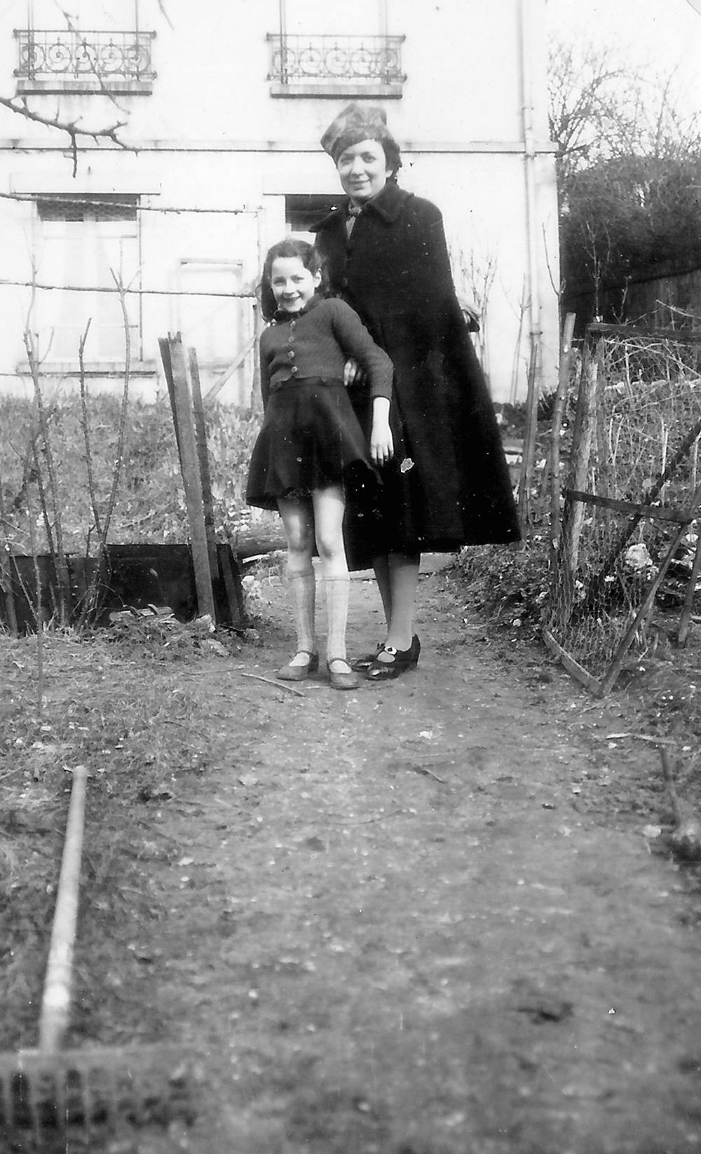 Paulette TERRASSE et Simone DUPONT
