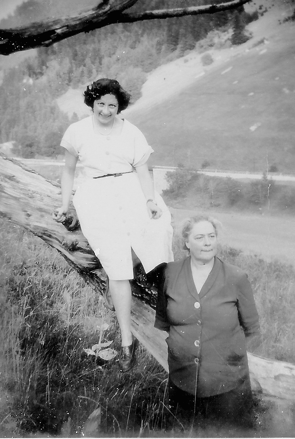 Paulette TERRASSE et sa mère Rolande