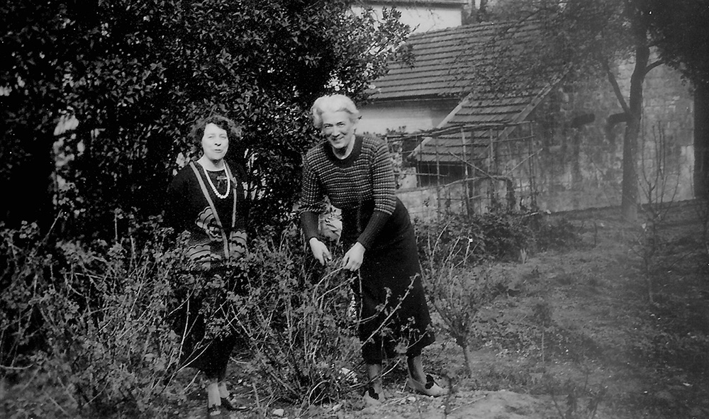 Raymonde TERRASSE et Marthe BROSSETTE en 1938