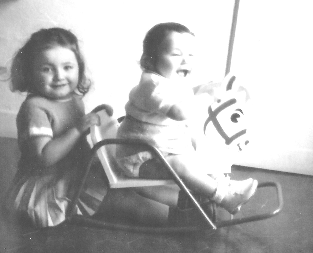 Laurence (3 ans) et Thierry (1 an) en 1961