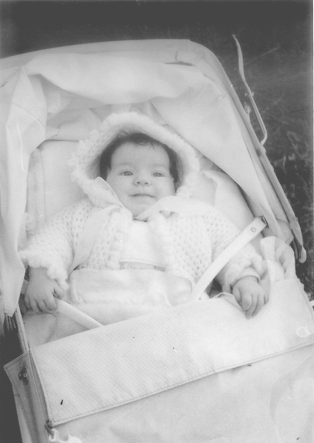 Isabelle AUNE à 2 mois 1/2