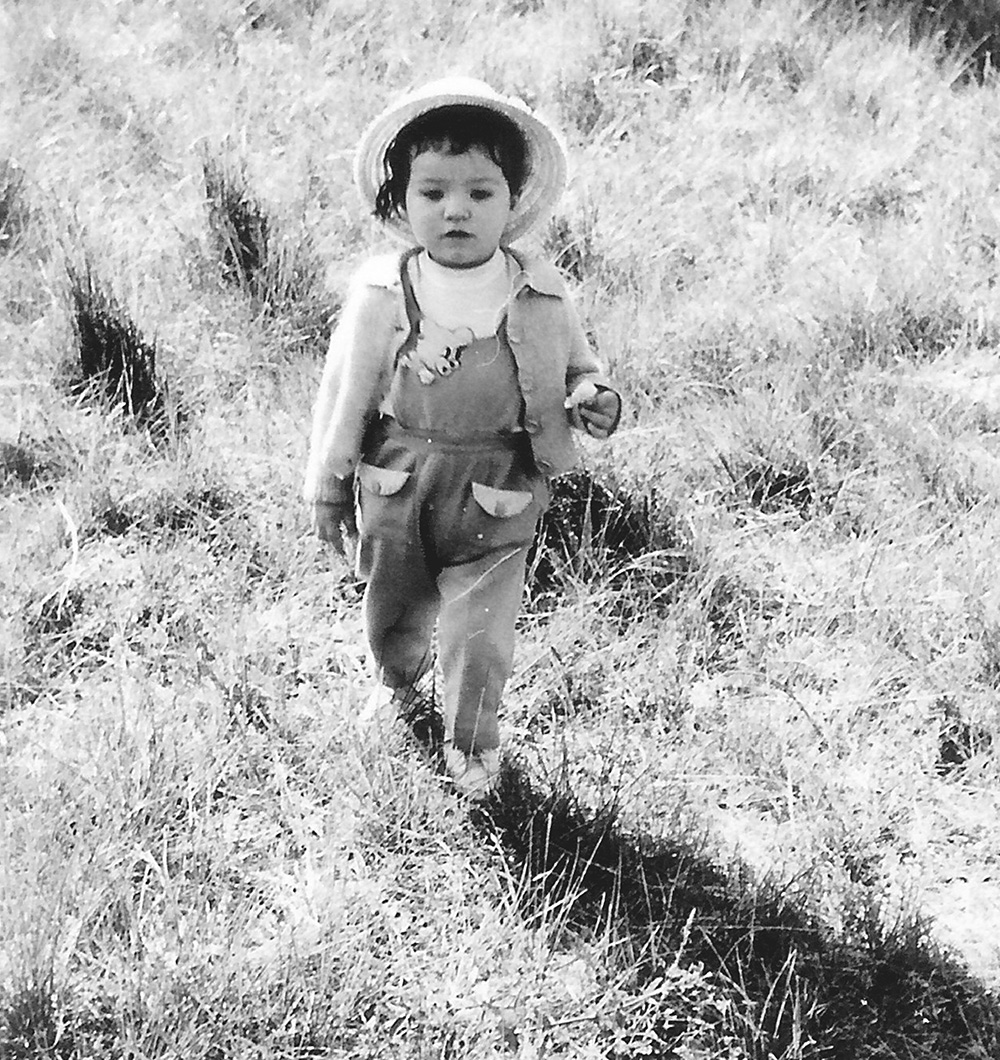 Isabelle AUNE à 21 mois à Cuges en mai 1967