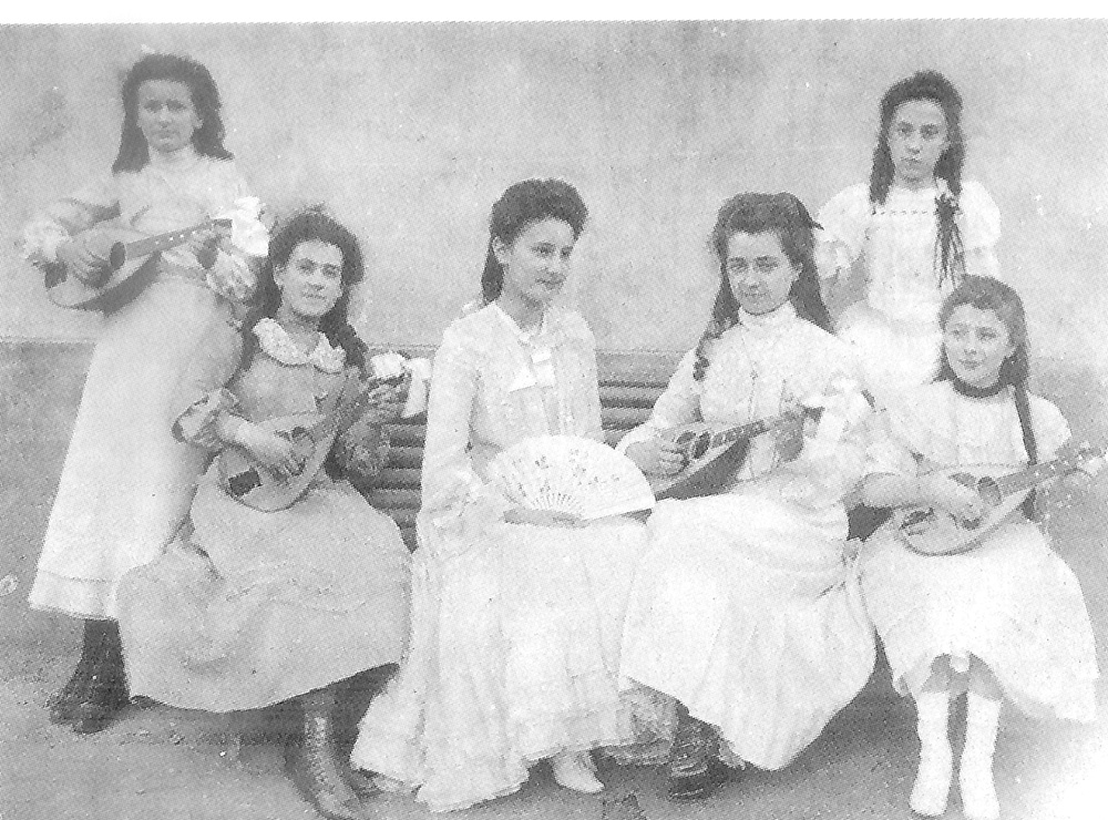 Marthe BROCHETTE en 1903