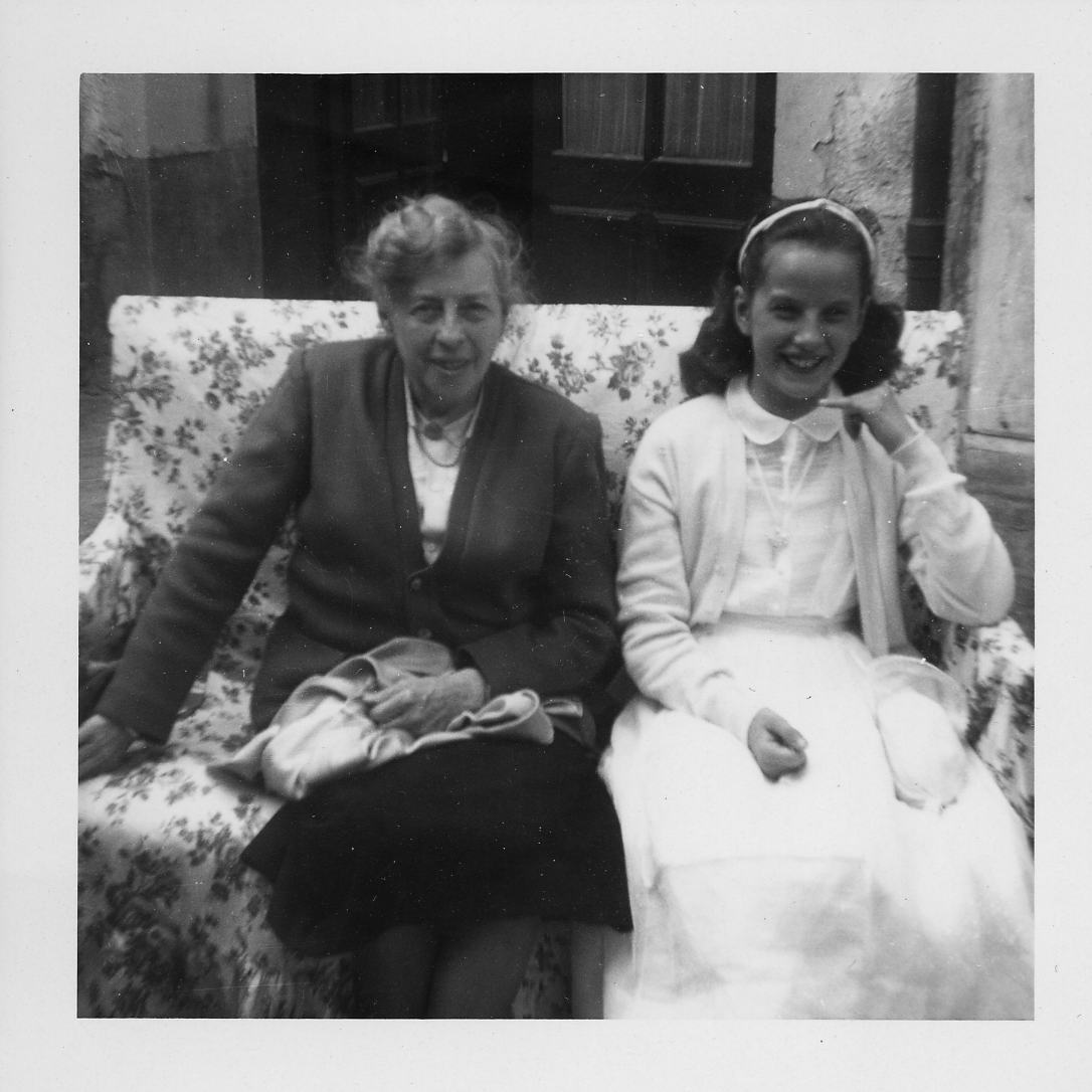 Raymonde TERRASSE et sa nièce Elisabeth GORDOWSKI